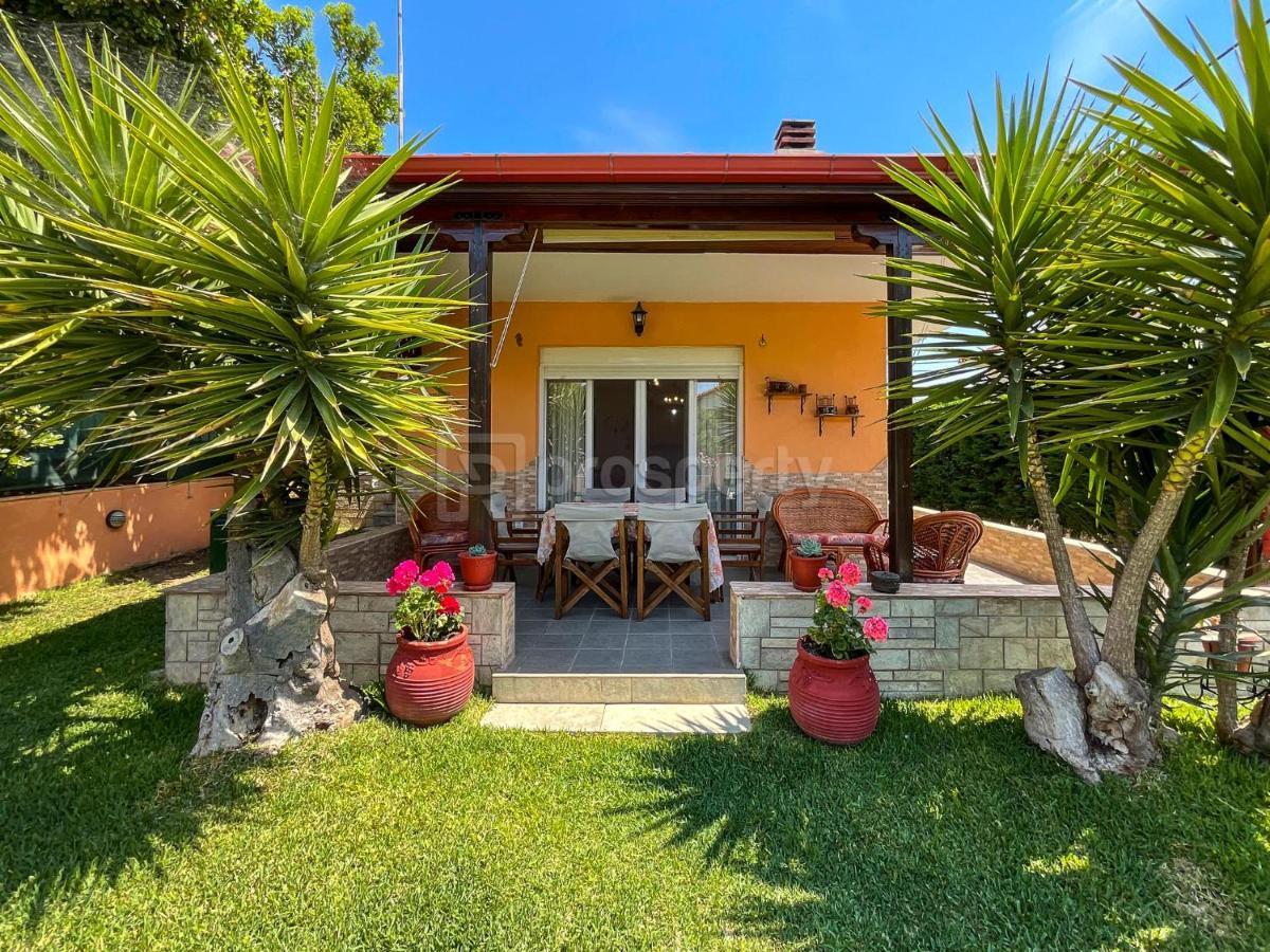 Private Paradise In Nikiti Exterior foto